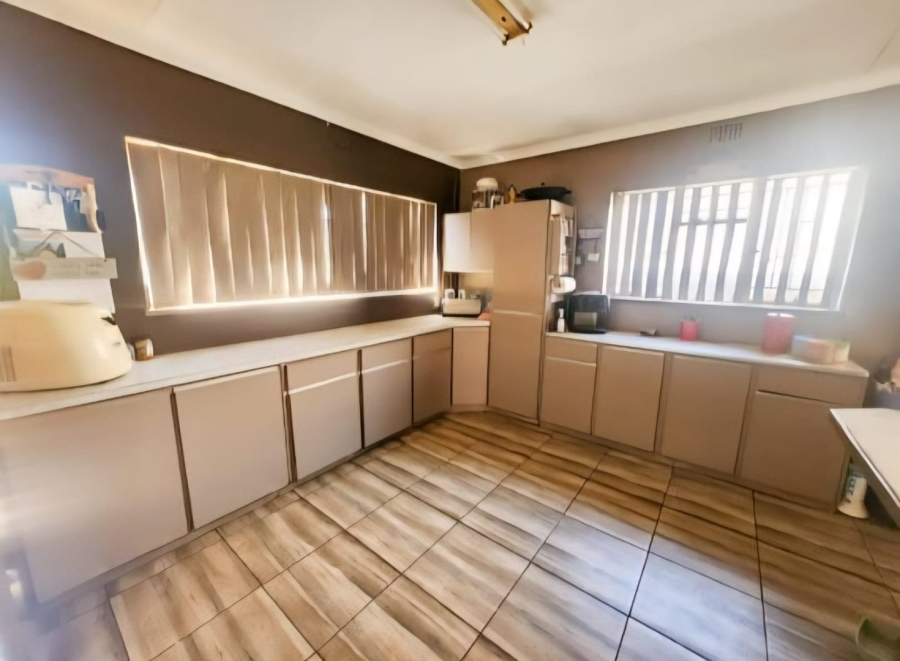 4 Bedroom Property for Sale in Stilfontein Ext 4 North West